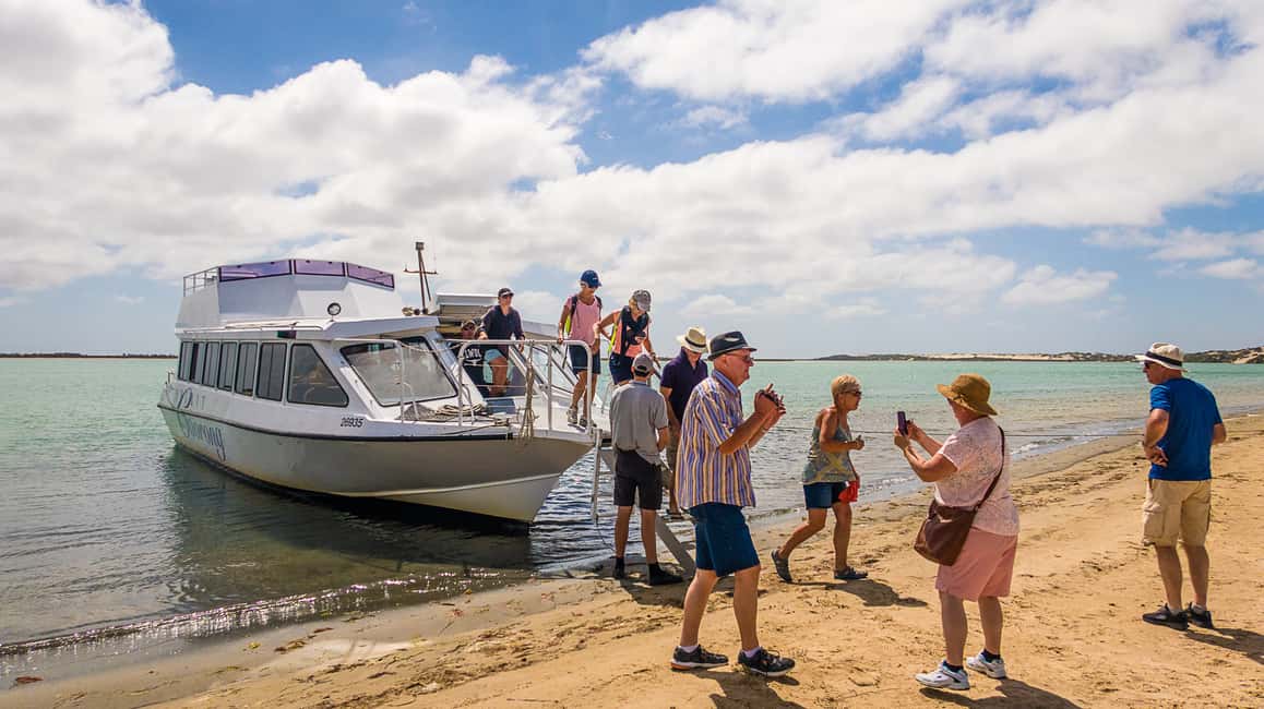 imagen n.º 2 de Desde Goolwa: Experiencia Coorong de medio día actividad en Australia Meridional, subida por el proveedor