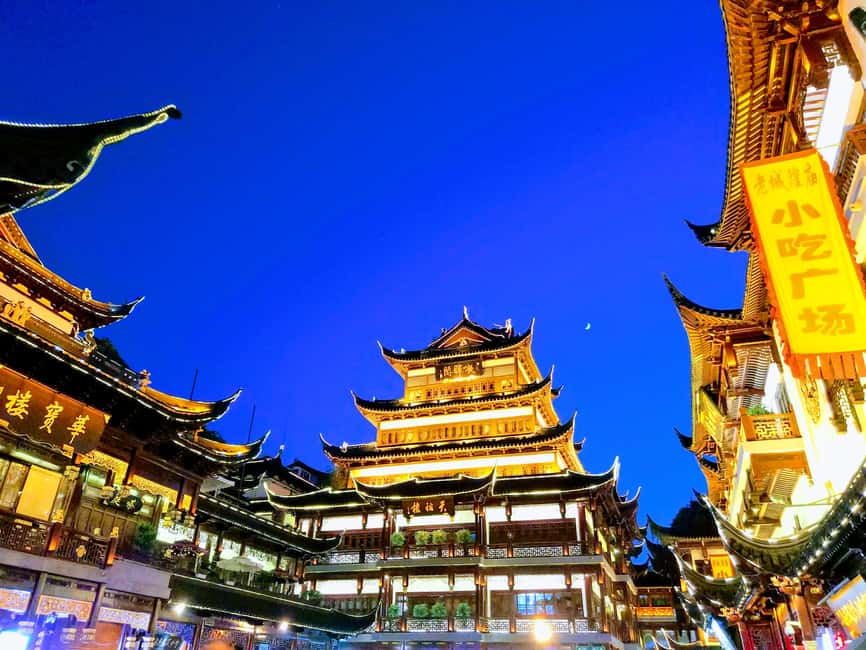 imagen n.º 4 de Lo más destacado de Shanghai y la Ciudad del Agua de Zhujiajiao Tour privado actividad en Shanghái, subida por el proveedor