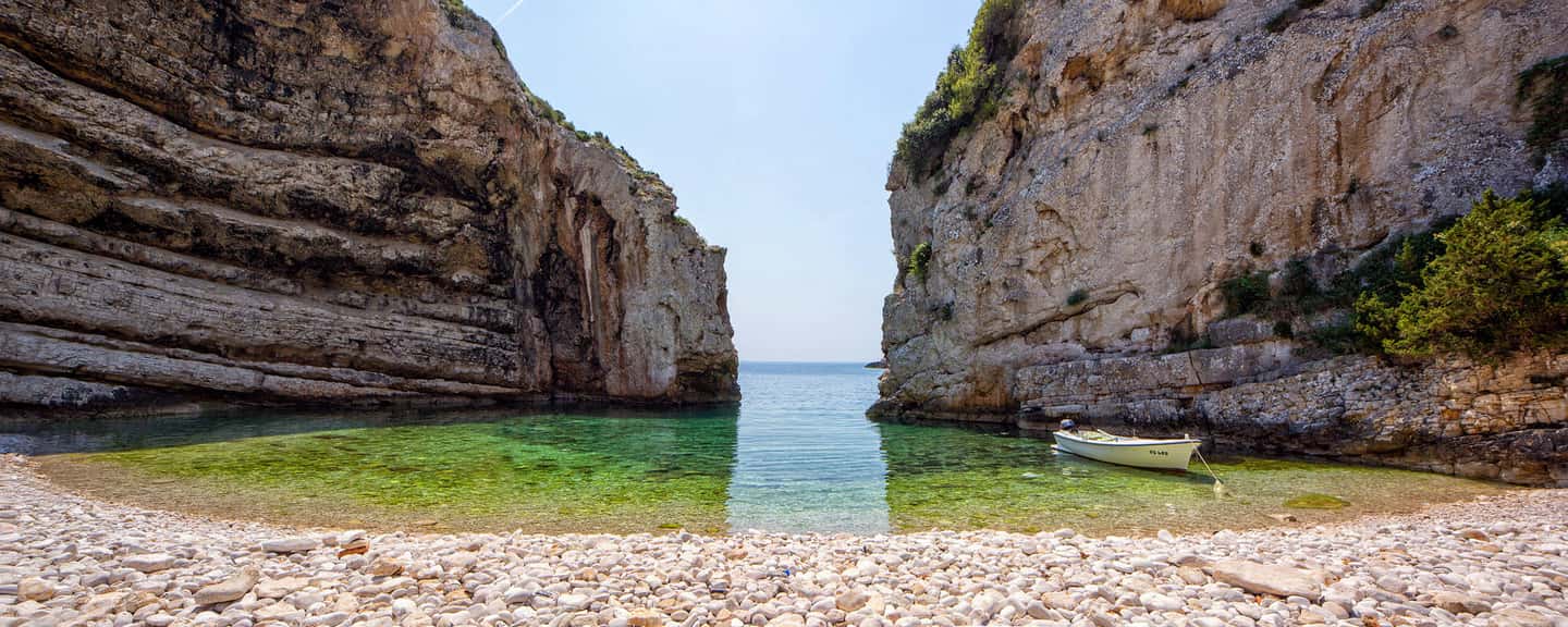 bild nr.4 av Från Omis: Blue Cave & 5 Island Speedboat Tour aktivitet i Dalmatien, uppladdad av arrangören