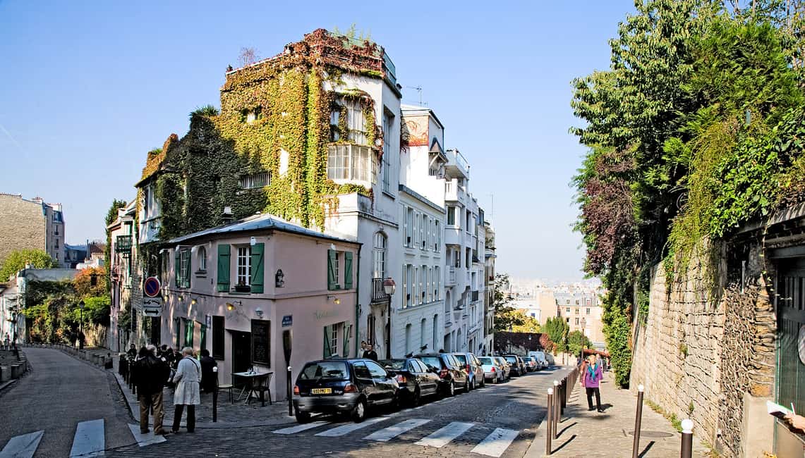image n.7 of Paris: Montmartre Hidden Gems and Highlights Walking Tour activity in Paris, uploaded by supplier