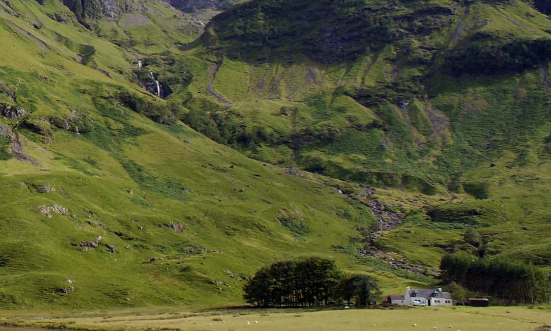 image n.1 of From Edinburgh: Loch Ness and Highlands Tour in Spanish activity in Scottish Highlands, uploaded by supplier