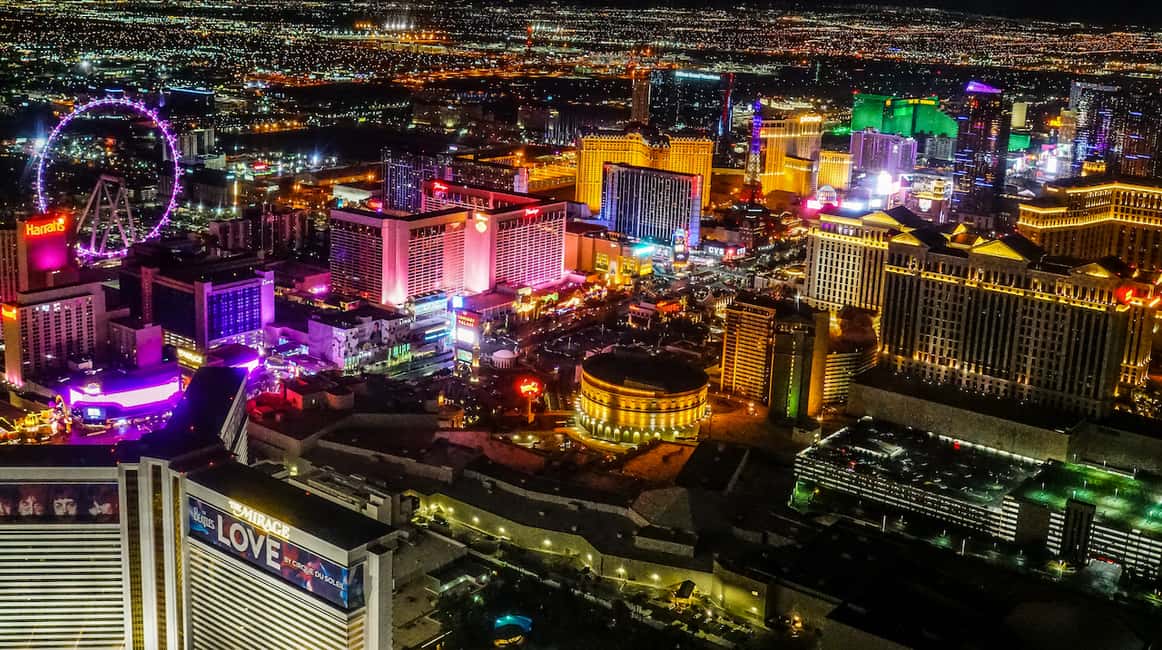 Bild Nr. 7 von Las Vegas: Nacht-Hubschrauberflug über den Las Vegas Strip Aktivität in Las Vegas, hochgeladen vom Anbieter