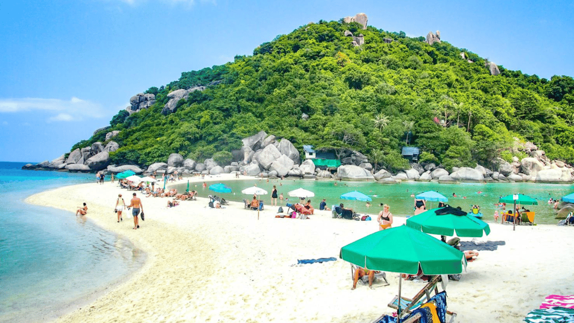 image n.49 of Ko Tao: Tao-Nangyuan Snorkeling Day Trip with Meals & Sunset activity in Ko Tao, uploaded by supplier
