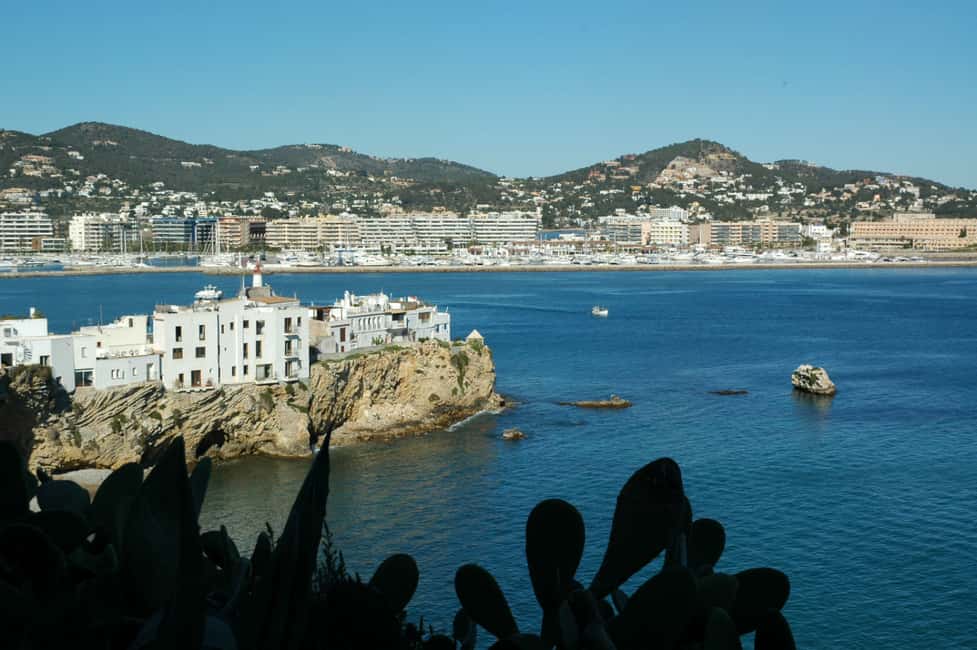 Image N°4 de IBIZA NOCHE : transfert au port d'Ibiza en temps libre activité à Ibiza (ville), publiée par le prestataire