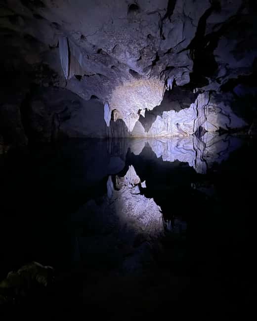 imagem n.11 de Excursão e transporte para as cavernas Green Grotto atividade em Clarendon, carregada pelo fornecedor