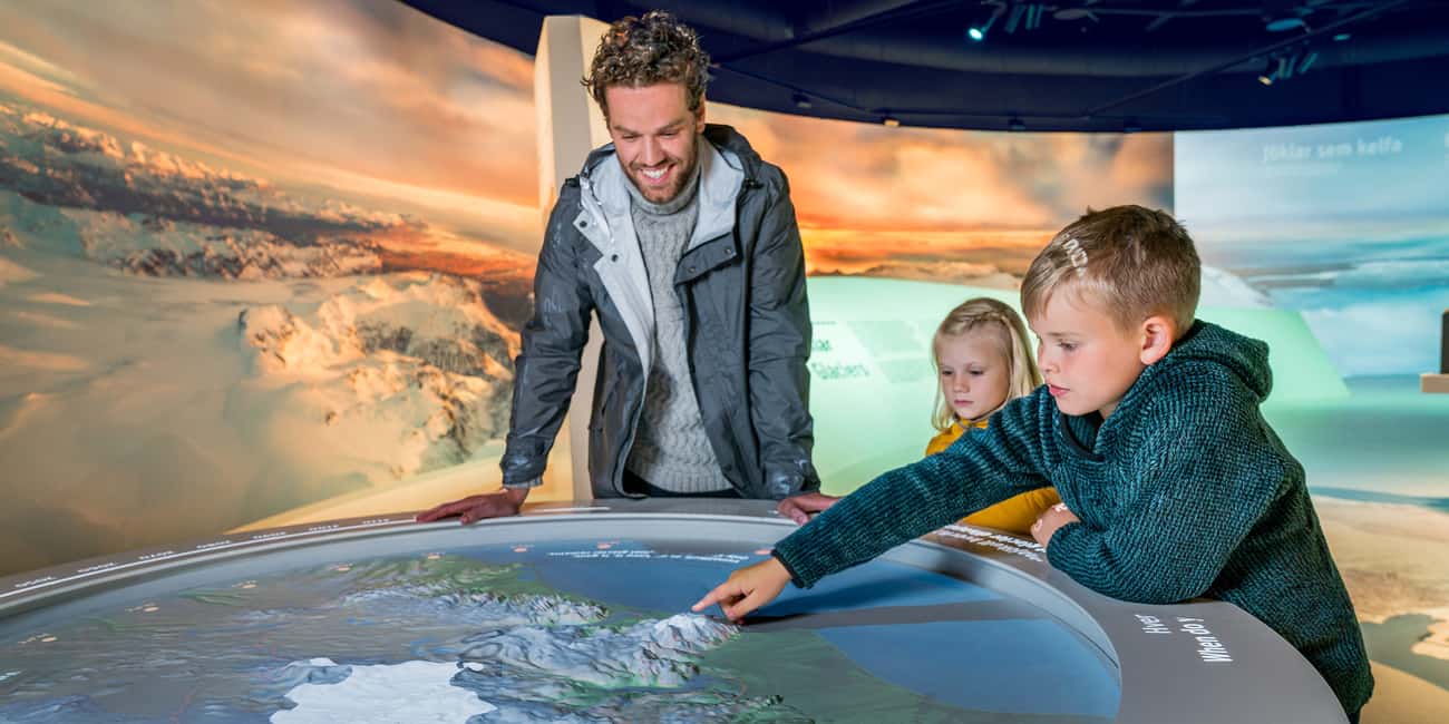 image n.7 of Reykjavík: Golden Circle Tour & Perlan Museum Tour activity in Reykjavik, uploaded by supplier