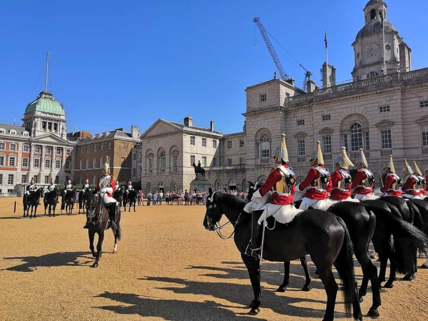 image n.8 of London: Changing of the Guard Walking Tour activity in London, uploaded by supplier