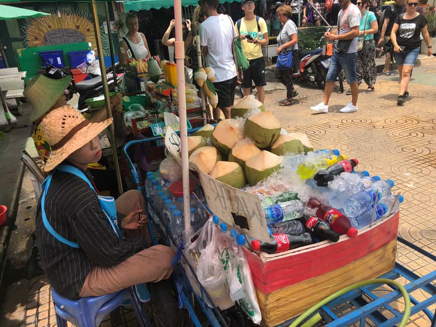image n.21 of Bangkok: Highlights, Temples, and Canal Tour with Lunch activity in Bangkok, uploaded by supplier