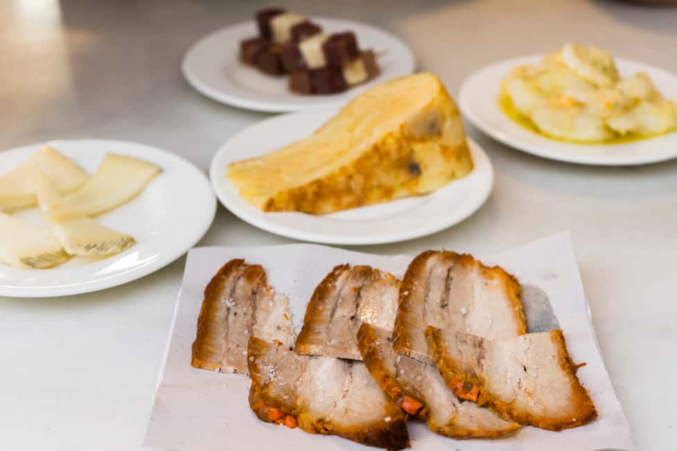 image n.4 of Seville: Tapas Crawl activity in Seville, uploaded by supplier