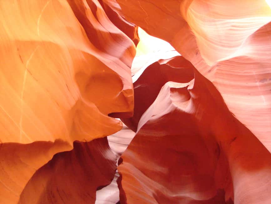 image n.3 of From Scottsdale: Antelope Canyon & Horseshoe Bend Day Tour activity in Arizona, uploaded by supplier