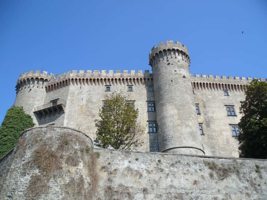 Image N°3 de Bracciano : Visite de l'ancien château d'Odescalchi-Orsini avec déjeuner activité à Bracciano, publiée par le prestataire