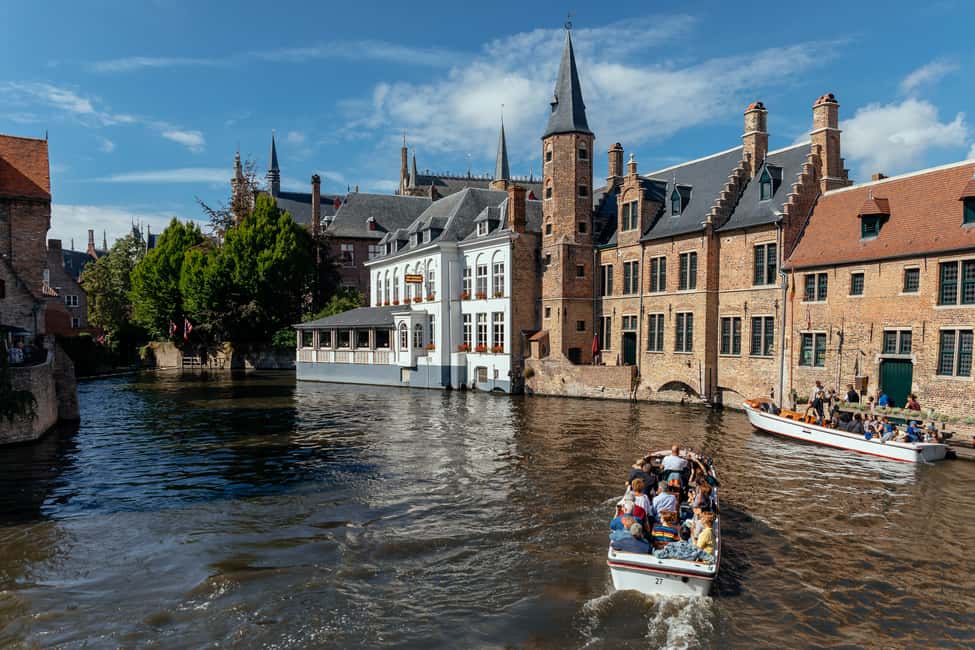 image n.10 of Bruges: Private Food Tour – 10 Tastings with Locals activity in Bruges, uploaded by supplier