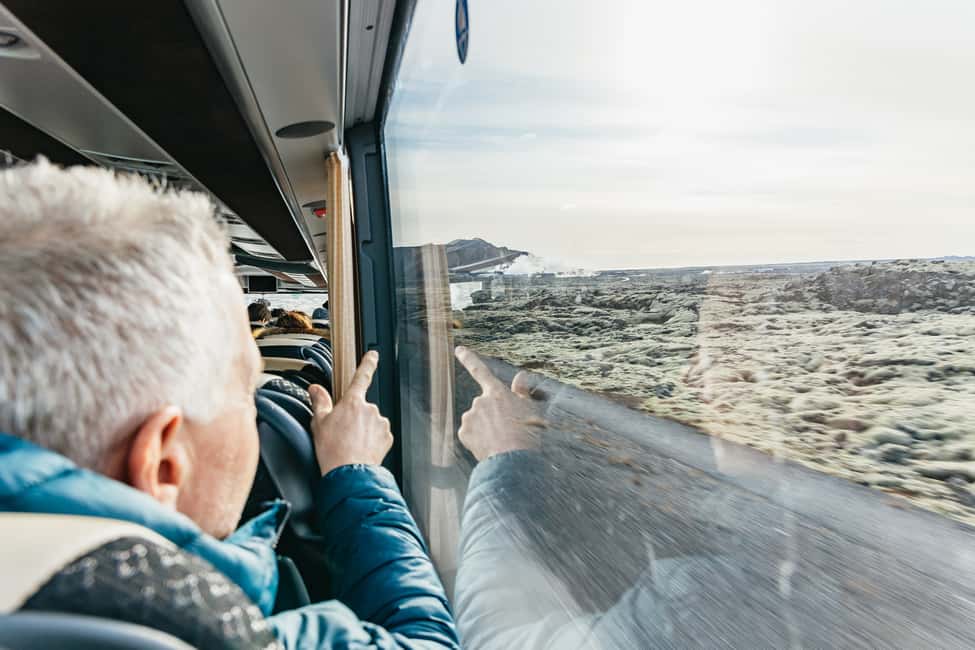 Bild Nr. 12 von Reykjavik: Bustransfer zur Blauen Lagune (Hin- und Rückfahrt) Aktivität in Reykjavík, hochgeladen vom Anbieter