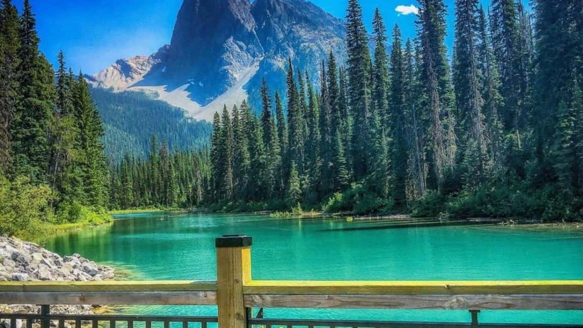 image n.5 of Louise Louise, Banff Gondola, Minnewanka & Emerald Lakes activity in Banff, uploaded by supplier
