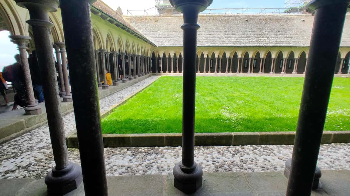 image n.5 of Mont-Saint-Michel: Private Guided Tour with Abbey Entrance activity in Normandy, uploaded by supplier