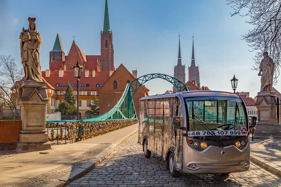 bild nr.5 av Wroclaw: 2-timmars privat guidad tur med elbil aktivitet i Wroclaw, uppladdad av arrangören