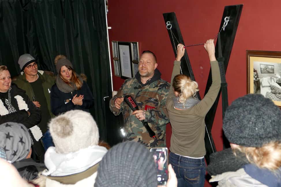image n.5 of Hamburg: Olivia Jones Tour with Iconic Barker Fabian activity in Hamburg, uploaded by supplier