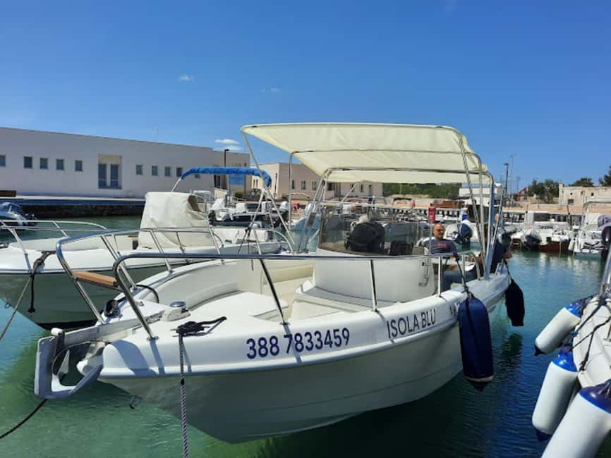Image N°4 de Côte et grottes de Polignano : excursion en bateau, boissons, baignade, musique et divertissement. activité à Polignano a Mare, publiée par le prestataire