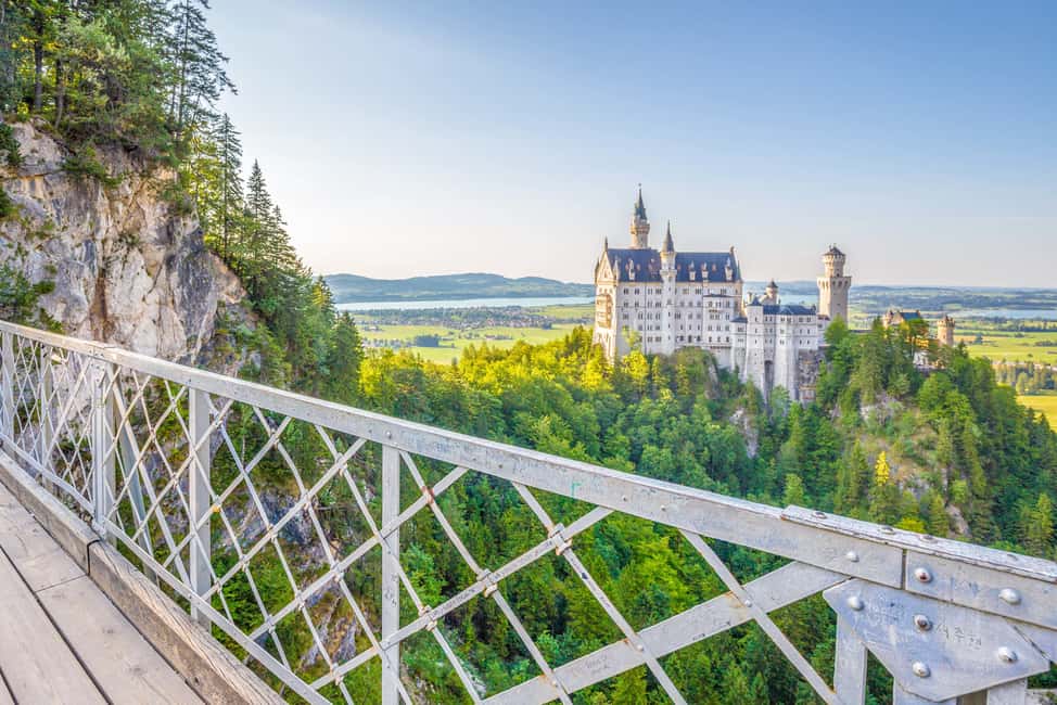 image n.6 of From Munich: Trip to Neuschwanstein & Linderhof in Spanish activity in Bavaria, uploaded by supplier
