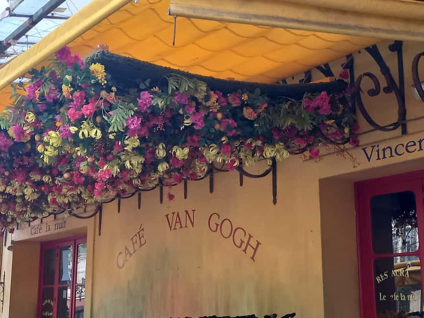 imagem n.3 de De Avignon: Nas pegadas de Van Gogh na Provença atividade em Les Baux-de-Provence, carregada pelo fornecedor