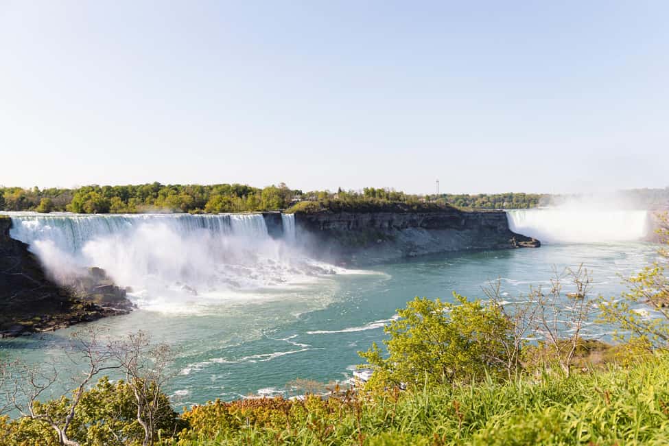 Obraz nr 30 z atrakcji Wodospad Niagara: wczesny dostęp łodzią i wycieczka za wodospadem w Wodospad Niagara w Kanadzie, przesłany przez organizatora