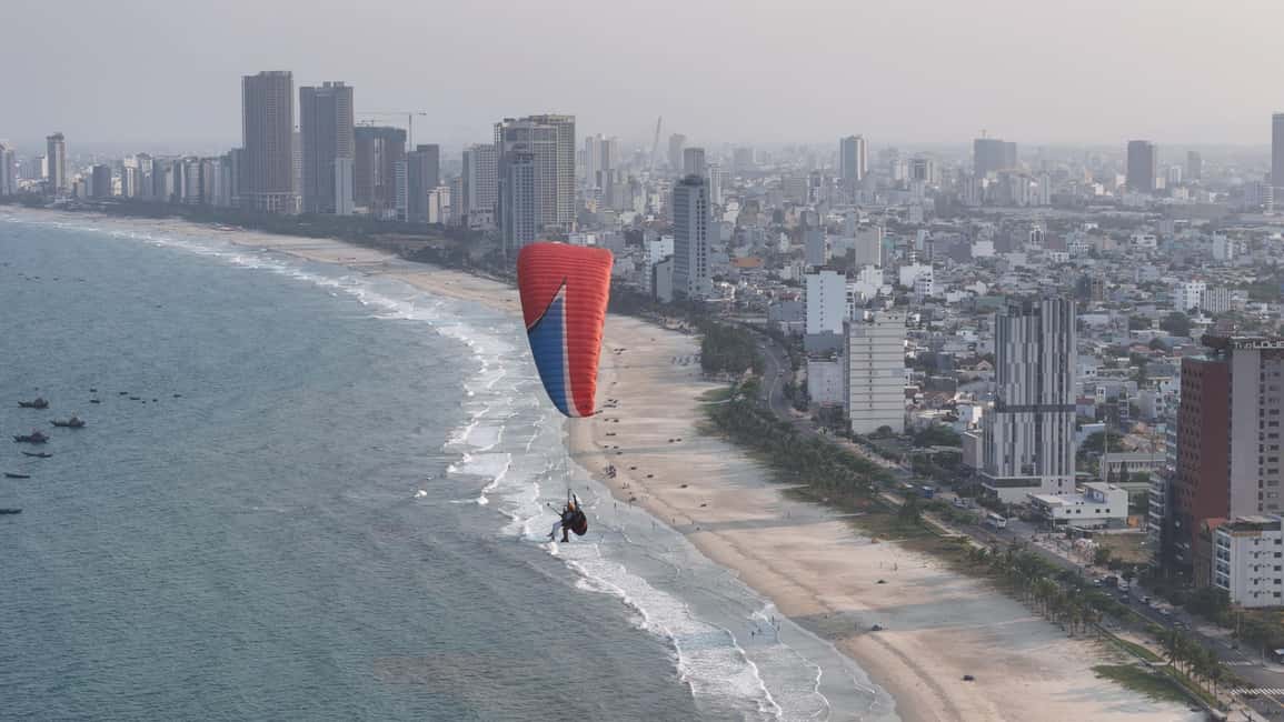 image n.8 of Da Nang Private paragliding experience on Monkey Mountain activity in Central Vietnam, uploaded by supplier
