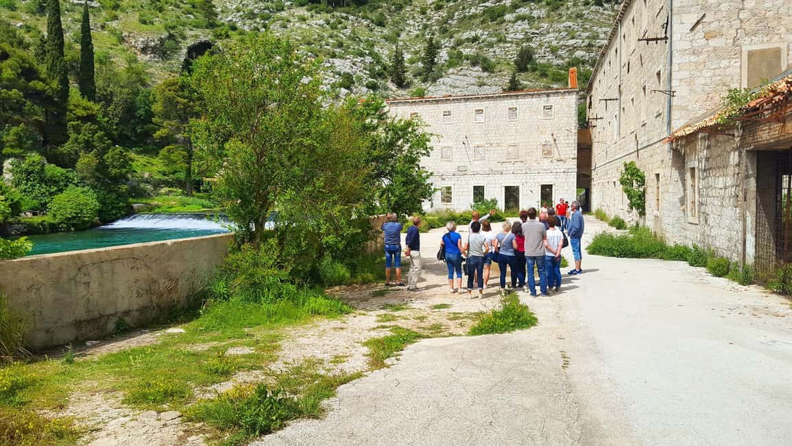 Obraz nr 3 z atrakcji Dubrownik: Przejażdżka panoramiczna i wycieczka z przewodnikiem po Starym Mieście w Dubrownik, przesłany przez organizatora