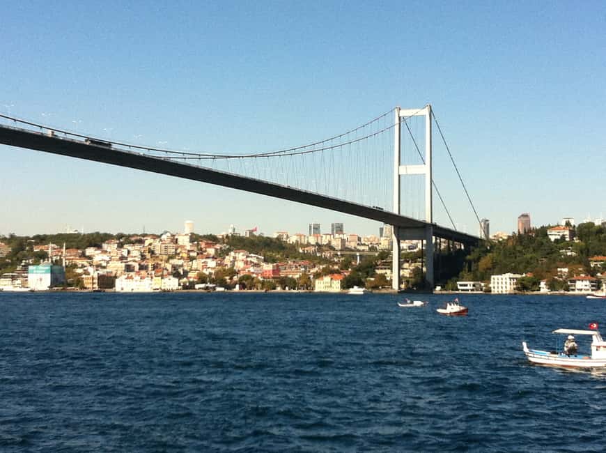 imagem n.6 de Cruzeiro pelo Bósforo e excursão pelos dois continentes com guia local atividade em Istambul, carregada pelo fornecedor