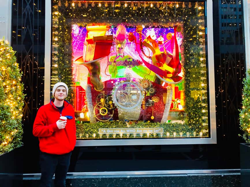 image n.3 of New York Holiday Lights and Movie Sites Bus Tour activity in New York City, uploaded by supplier