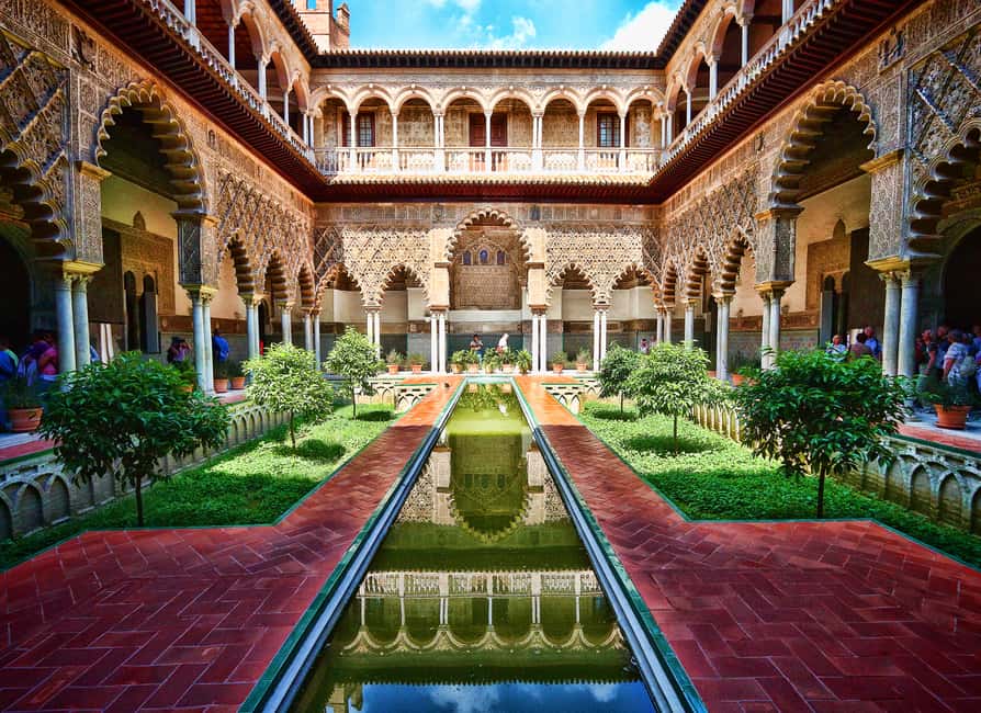 image n.14 of Seville: Alcázar Tour with Tickets Included activity in Seville, uploaded by supplier
