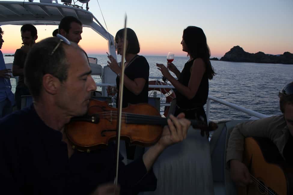 image n.2 of Ajaccio/Porticcio: Sanguinaires Sunset Cruise & Wine Tasting activity in Ajaccio, uploaded by supplier