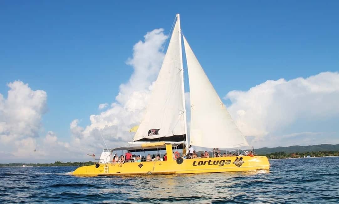 imagem n.3 de De Falmouth/Ocho Rios: Praia de Negril e cruzeiro de catamarã atividade em Montego Bay, carregada pelo fornecedor