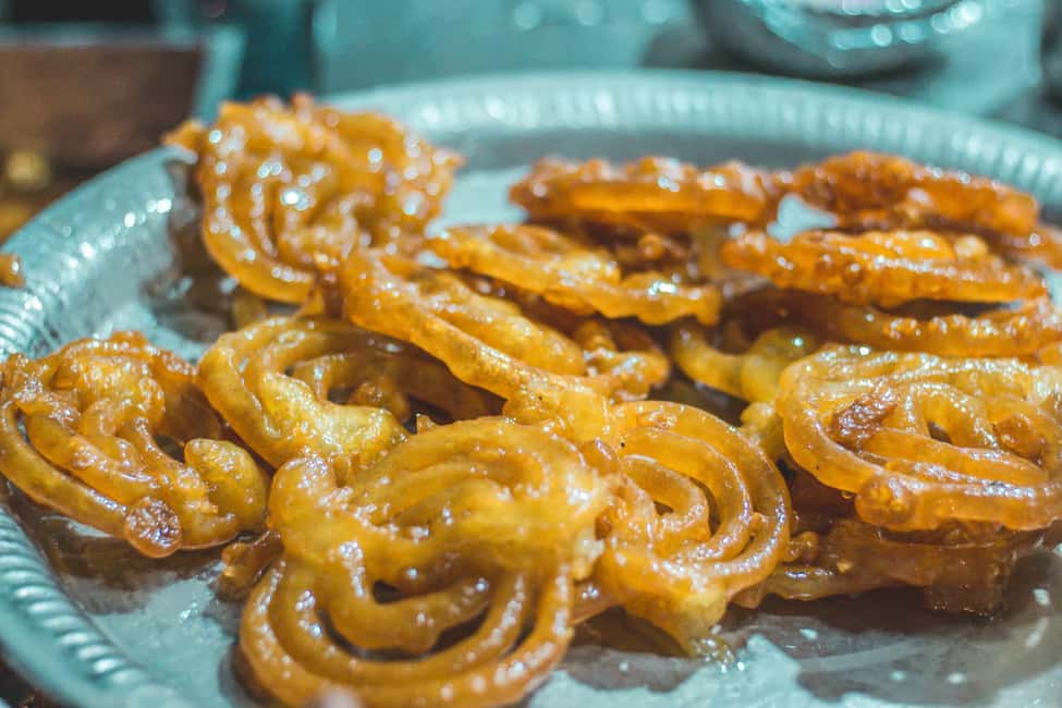 imagem n.12 de Old Delhi: Tour gastronómico de rua de 3 horas atividade em Nova Delhi, carregada pelo fornecedor