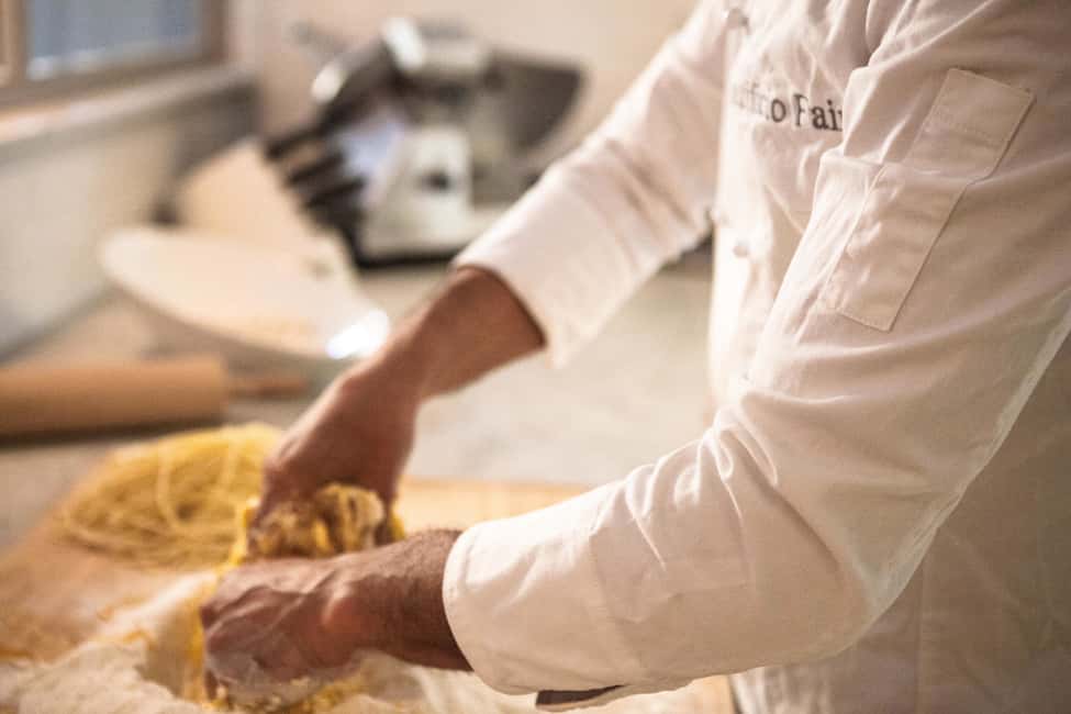 Image N°3 de Rome : Cours de cuisine de pâtes dans un laboratoire professionnel de pâtes activité à Rome, publiée par le prestataire