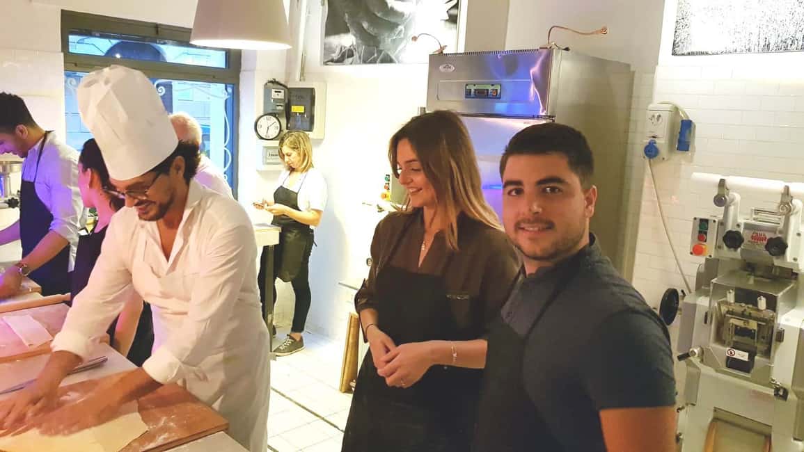 Image N°8 de Rome : Cours de cuisine de pâtes dans un laboratoire professionnel de pâtes activité à Rome, publiée par le prestataire