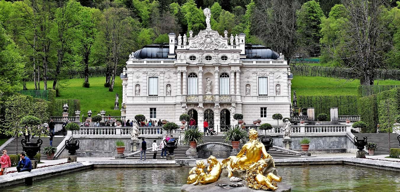 image n.3 of From Füssen: Neuschwanstein & Linderhof Castles Private Tour activity in Schwangau, uploaded by supplier