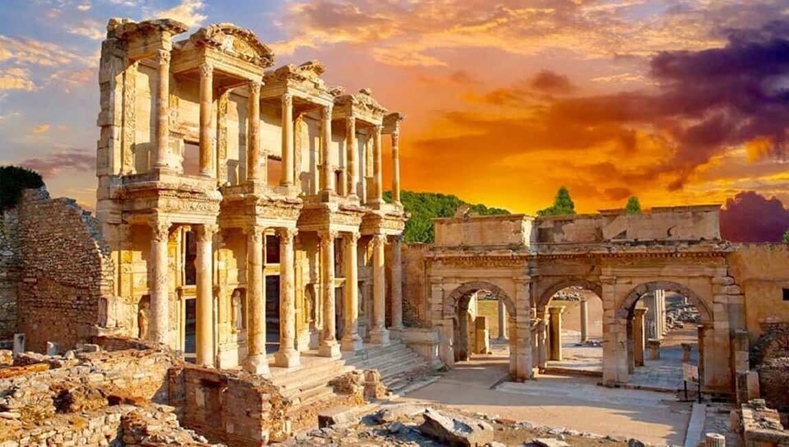 bild nr.8 av Dagsutflykt till Efesos och Jungfru Maria med flyg från Istanbul aktivitet i Selcuk, uppladdad av arrangören
