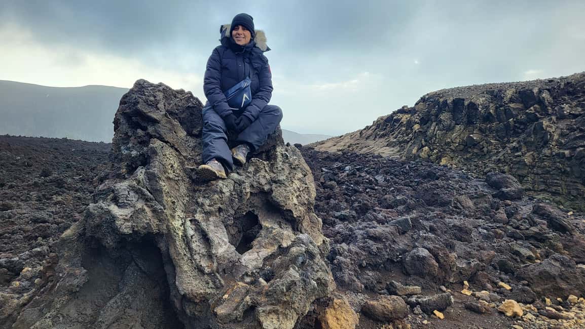 image n.22 of Fagradalsfjall Volcano Hike – Small Group with Local Guide activity in Reykjanes Peninsula, uploaded by supplier