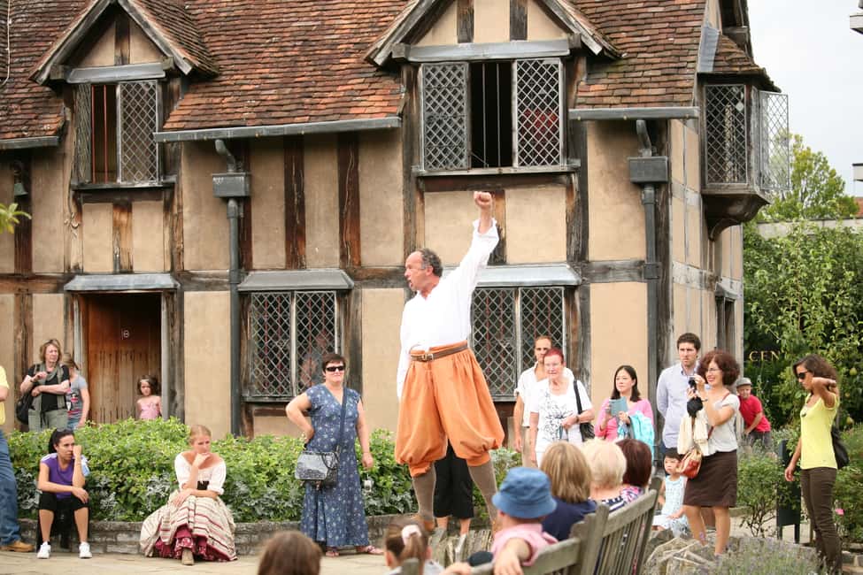 image n.9 of From London: Shakespeare’s Stratford and Cotswolds Tour activity in Stratford-upon-Avon, uploaded by supplier