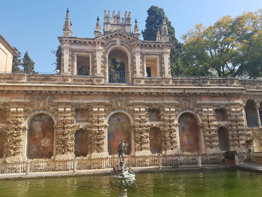 image n.11 of Seville: Alcázar Tour with Tickets Included activity in Seville, uploaded by supplier