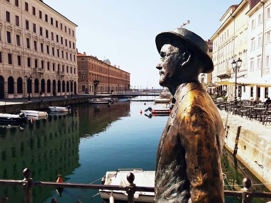 Immagine nº 3 di Trieste: tour privato a piedi di 2 ore attività a Trieste, caricata dal fornitore