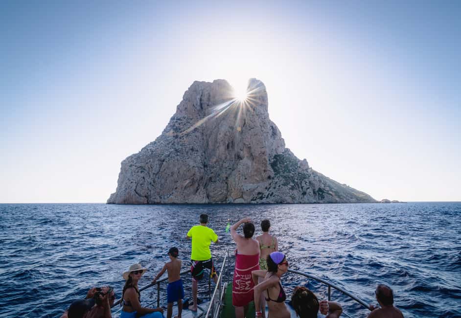 Image N°2 de San Antonio : visite d'Es Vedrà et de Formentera avec repas et boissons activité à Sant Josep de sa Talaia, publiée par le prestataire
