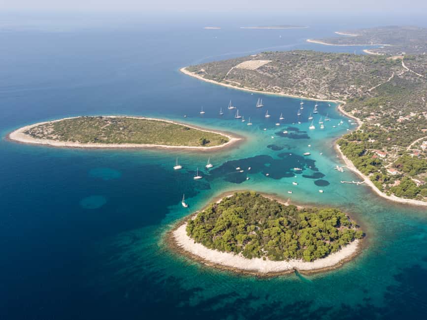 billede nr.1 af aktiviteten Split: Privat dagsudflugt med båd til den blå lagune og Trogir i Dalmatien, uploadet af udbyder