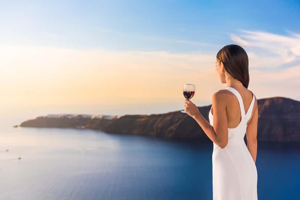 imagen n.º 6 de Santorini: tour de cata de vinos a 3 bodegas con traslado actividad en Megalochori, subida por el proveedor