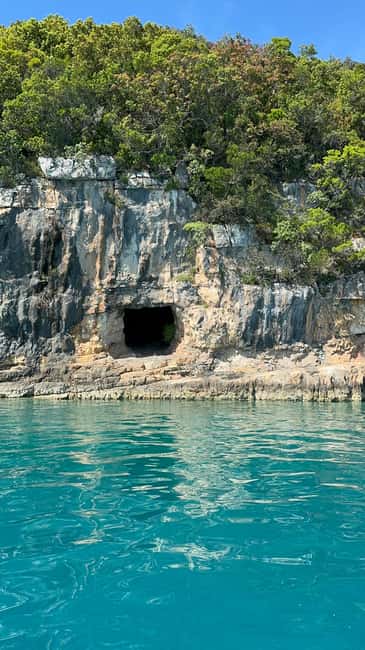 image n.16 of From Vlore: Haxhi Ali Cave & Karaburun Speedboat Tour activity in Vlorë County, uploaded by supplier
