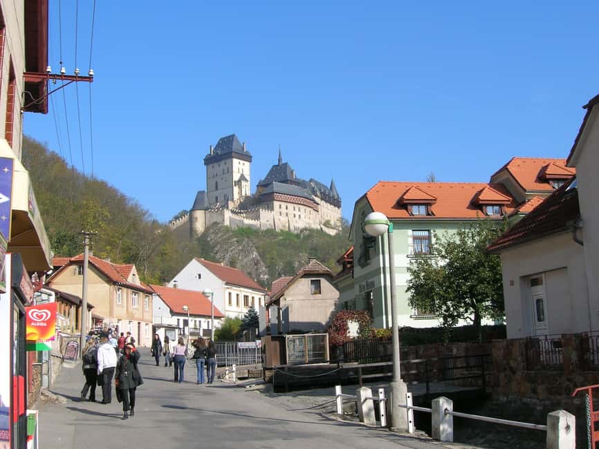 Karlštejn içindeki Prag'dan: Karlstejn Kalesi Hızlı Giriş Bileti ve Tur etkinliğinin tedarikçi tarafından yüklenen 13 no'lu görseli