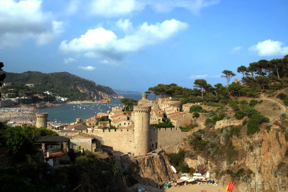 image n.1 of From Lloret de Mar: Roundtrip Ferry to Tossa de Mar activity in Lloret de Mar, uploaded by supplier