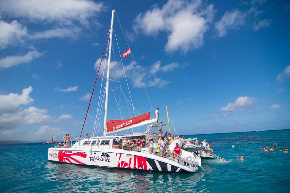 imagem n.5 de Montego Bay: Cruzeiro Reggae Catamaran 18+ com bar aberto atividade em Montego Bay, carregada pelo fornecedor