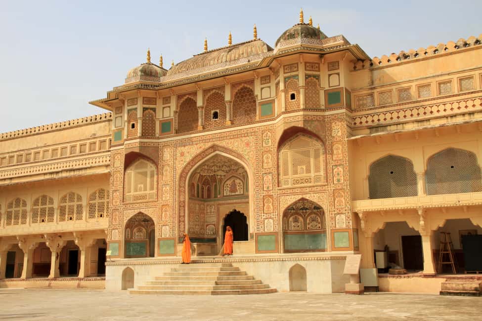 image n.8 of Jaipur Amer Fort, Jal Mahal & Stepwell Private Half-Day Tour activity in Jaipur, uploaded by supplier
