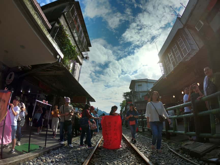 image n.9 of From Taipei: Private Scenic Tour to Jiufen, Yehliu & Pingxi activity in New Taipei City, uploaded by supplier